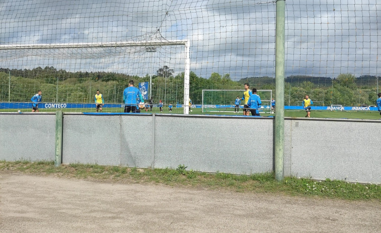 Álvaro, Trilli y Víctor, al margen en la sesión de recuperación