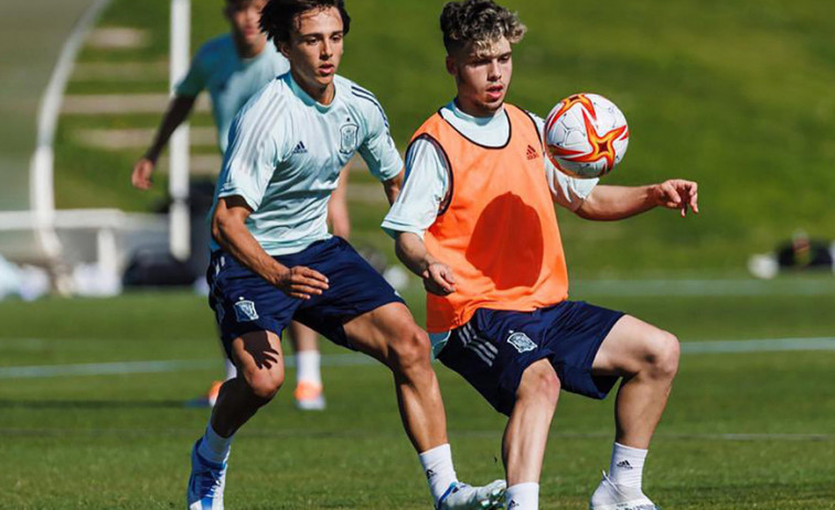 El deportivista Mella afronta el segundo partido del Europeo sub-17 ante Bélgica