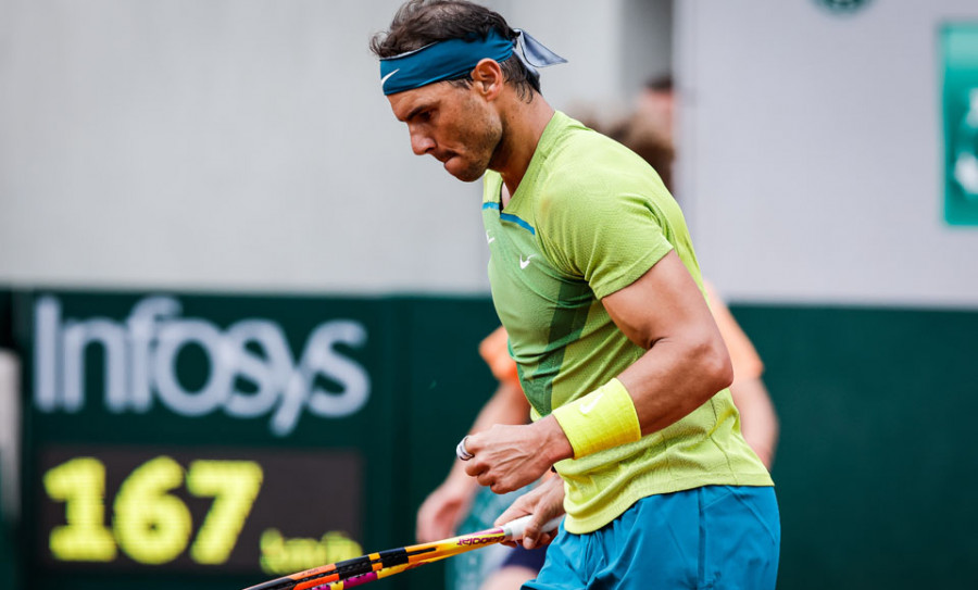 Nadal logra el visado a octavos en poco más de dos horas