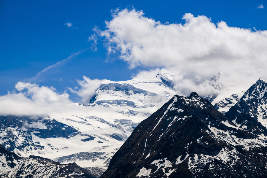 Un montañero español y una francesa fallecieron en un accidente en los Alpes