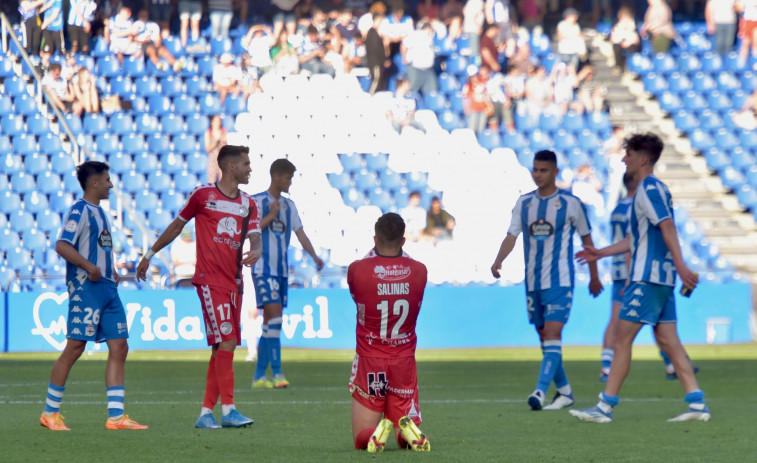 El Depor anuncia un amistoso con el Bergantiños y se aplaza el Emma Cuervo