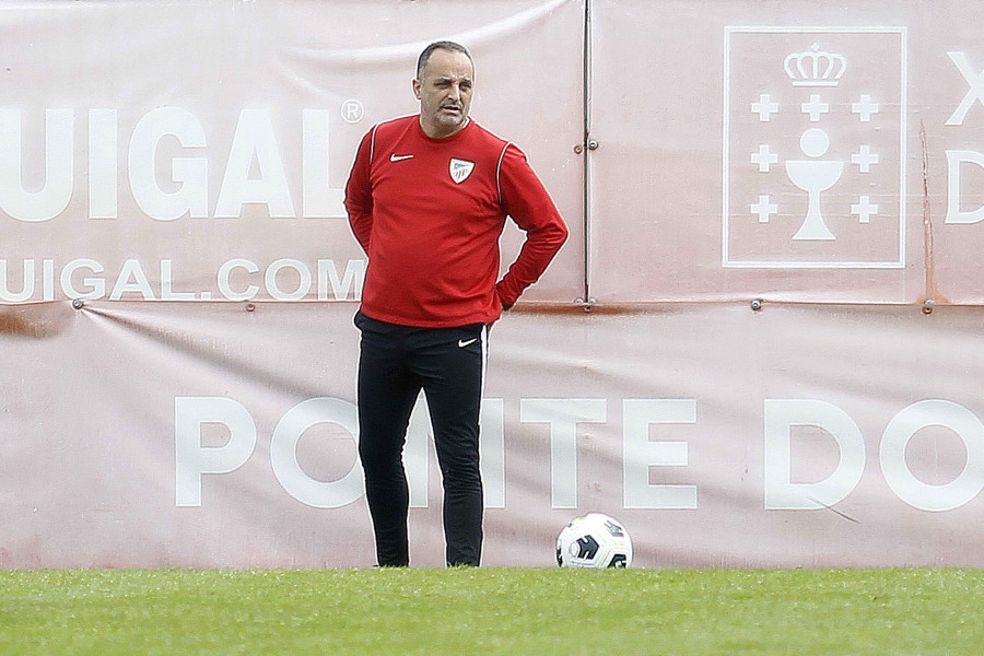 ​Juan Riveiro: “Bendito sufrimiento el de pelear por el ascenso, pero no deja de ser una agonía”