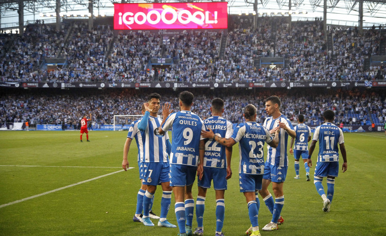 El Deportivo fulmina a un Linares atrevido
