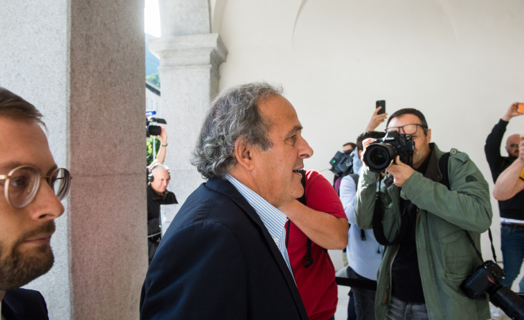 Comienza en Suiza el juicio contra Blatter y Platini por posible fraude