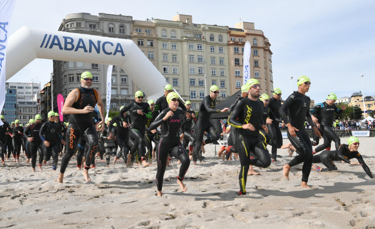 Arranca el circuito en las playas de Riazor y Matadero