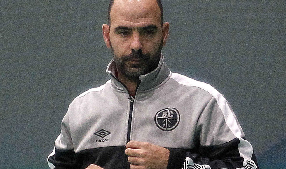 Pachi Fernández entrenador del 5 coruña Juvenil
