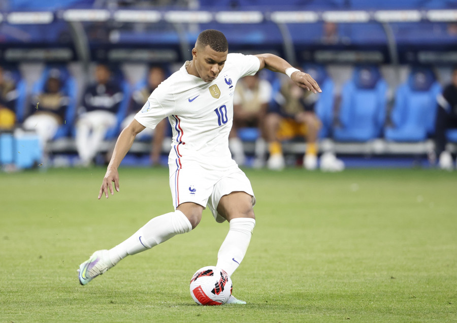 La Liga española intentará que el nuevo contrato de Mbappé no entre en vigor