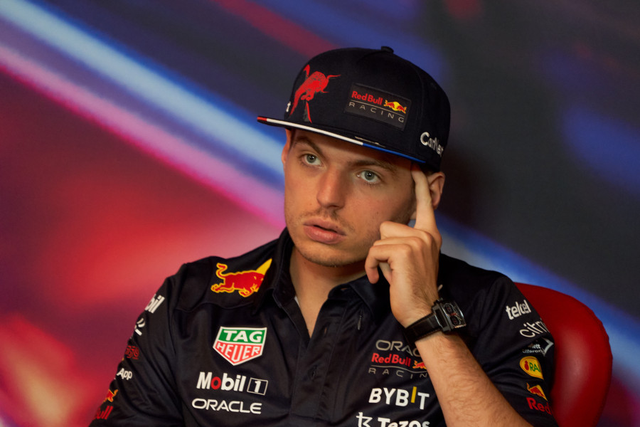 Verstappen: Un cambio de reglas a mitad de temporada no es correcto