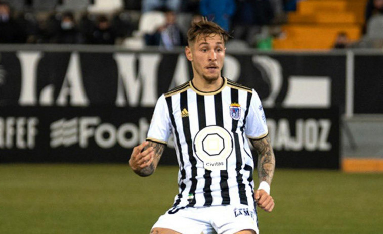 El Depor puede quitarle al Córdoba a Isi Gómez