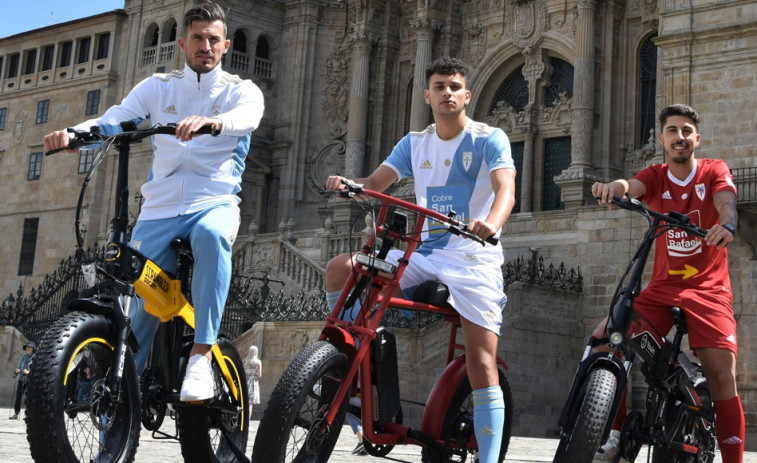 Presentación en el Obradoiro de las nuevas equipaciones