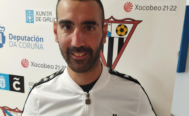 El atacante Andrés Pardo, primer fichaje del Victoria