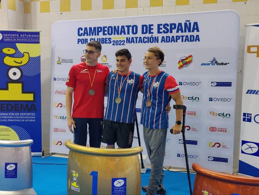 Jacobo Garrido y Almudena Quereda muestran en Oviedo su buena forma