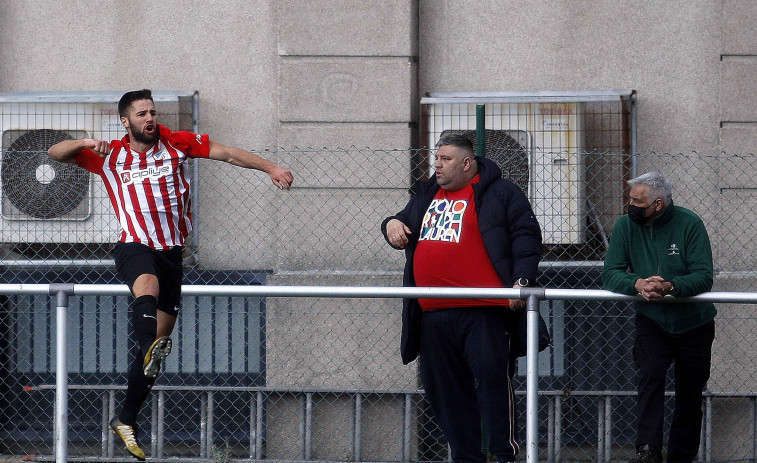 Pablo Ramos, nuevo futbolista renovado en el Atlético Arteixo