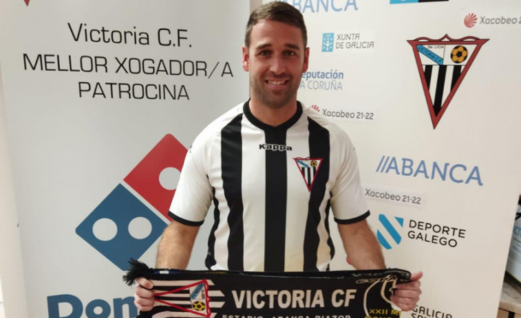 Óscar Martínez, refuerzo de nivel para el Victoria