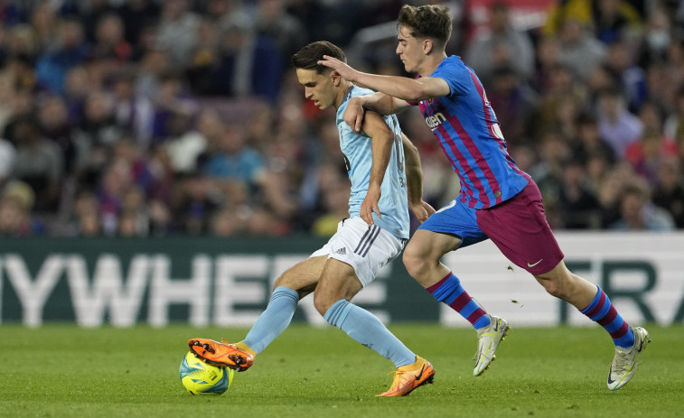 Suárez y Pineda, fuera de la convocatoria del Celta para gira México-EEUU
