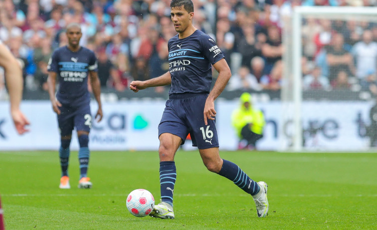 Rodri renueva con el City por tres temporadas más