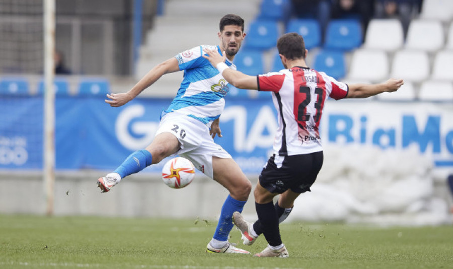 El Racing de Ferrol presenta a Bourdal, que destaca su "proyecto ambicioso"