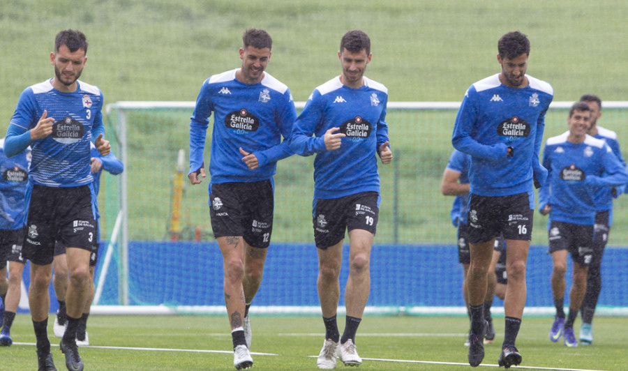 Inicia mañana la pretemporada con 19 futbolistas a las 10.30 en Abegondo