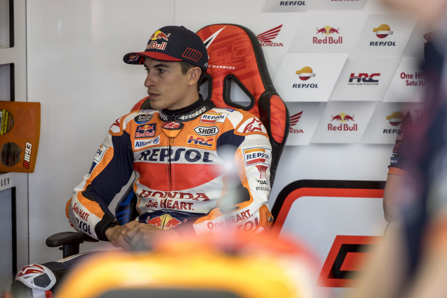 Repsol homenajea a Marc Márquez por sus diez años en MotoGP