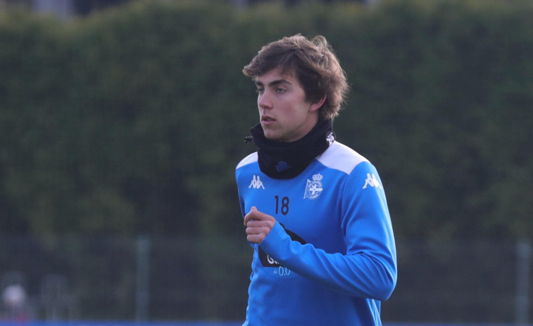 Dani Barcia, primer ‘tocado’ en la pretemporada del Deportivo