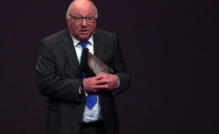 Muere Uwe Seeler, leyenda del fútbol alemán y emblema del Hamburgo