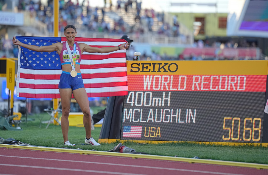 McLaughlin destroza el crono en 400 vallas y García León repite oro en marcha