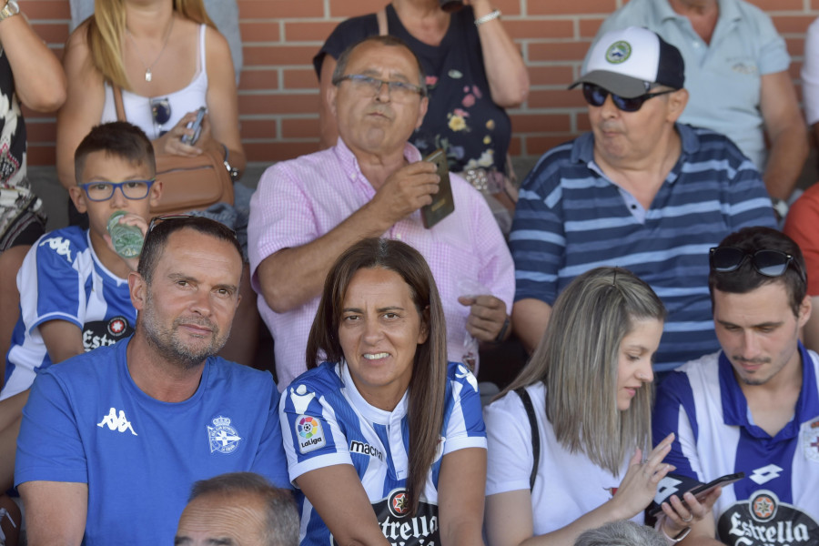 La hinchada, con ganas de volver a ver al Depor