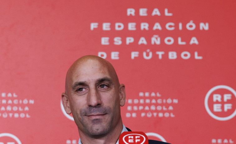 La RFEF deja sin plaza al DUX y convoca al Talavera