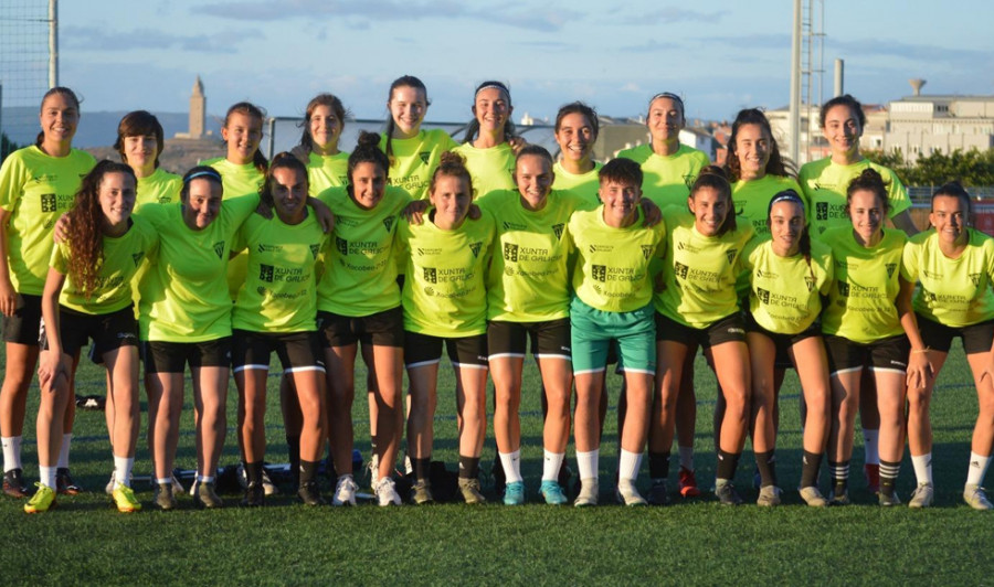 El Victoria femenino comenzó la pretemporada bajo la dirección de Raúl de Antón.