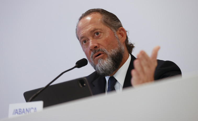 La Junta de Accionistas ratifica por unanimidad a Juan Carlos Escotet como presidente del RC Deportivo