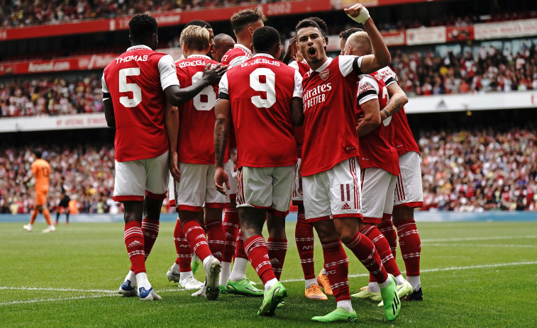 El Arsenal fulmina al Sevilla con un 0-6 en veinte minutos de pesadilla
