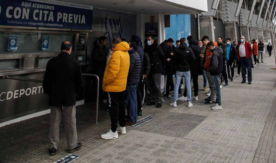 Los abonos van a menor ritmo, pero el Depor es tercero