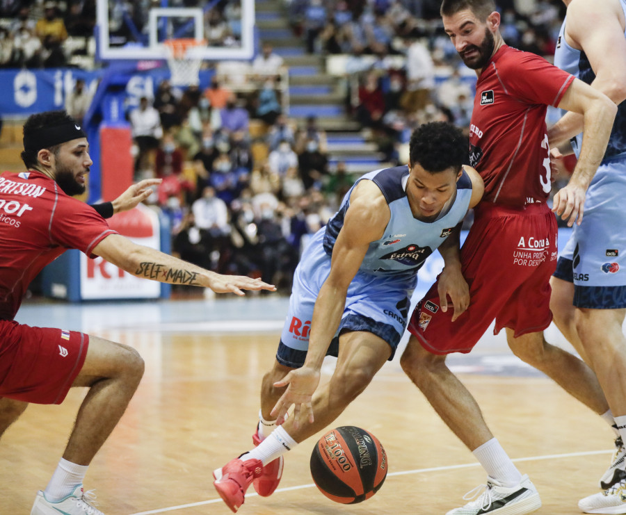 El norteamericano Hobbs no continuará en el Obradoiro