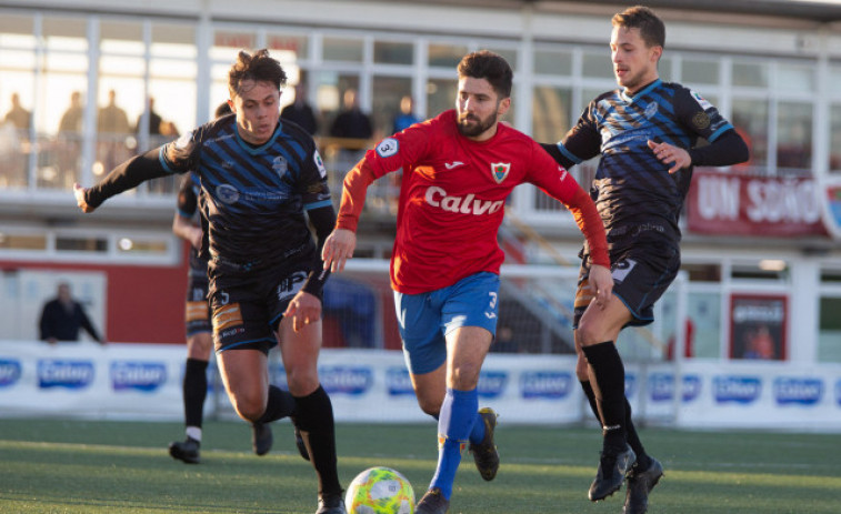 El lateral Aarón Rama se incorpora al Arzúa