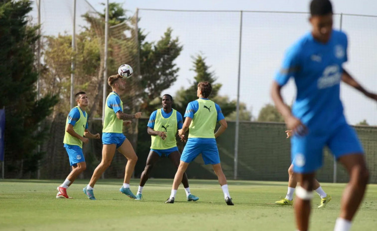 El Deportivo apunta a Raúl Sánchez, un perfil ‘Lucas’