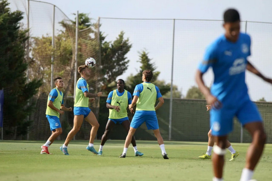 El Deportivo apunta a Raúl Sánchez, un perfil ‘Lucas’