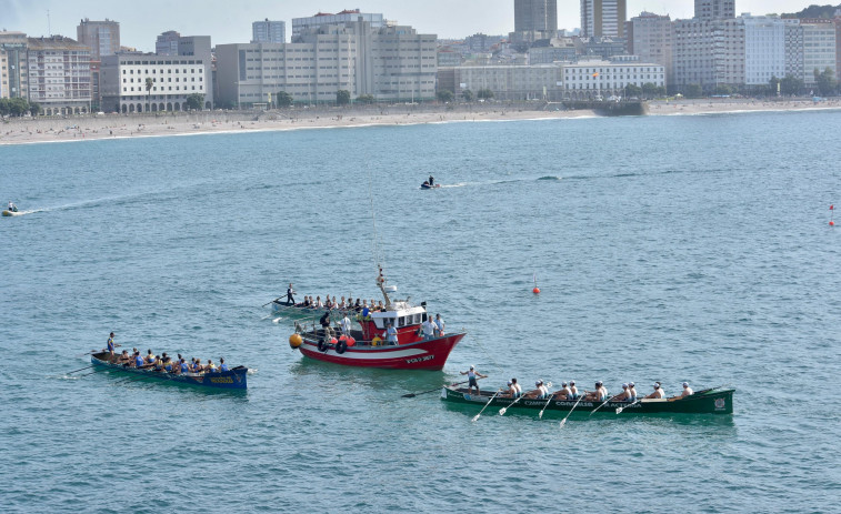 Suspendida la primera jornada de la Bandeira Cidade da Coruña por el fuerte oleaje