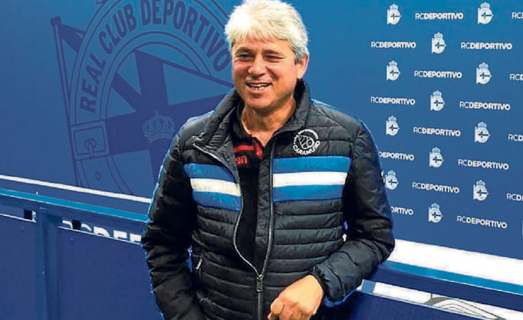 Manuel García: “A nosa liga de veteranos está mellor organizada que a do Deportivo”