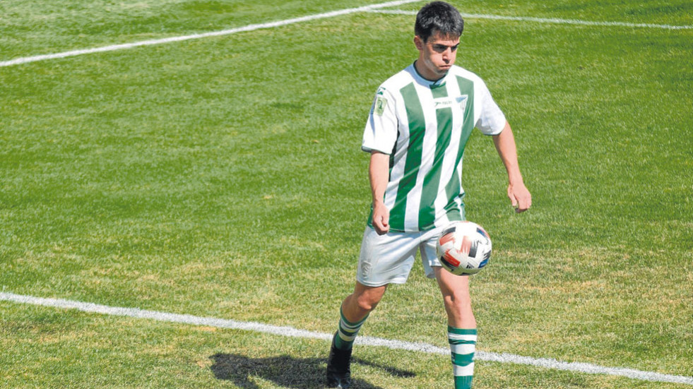 Fer Gordo apuntala la defensa del Paiosaco