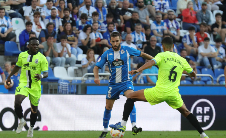 La afición deportivista, expectante tras un primer duelo con dos caras