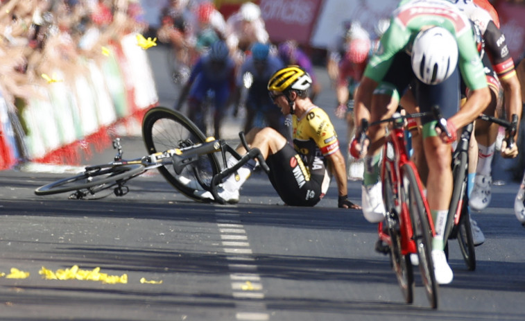 Roglic no toma la salida como consecuencia de la caída de ayer