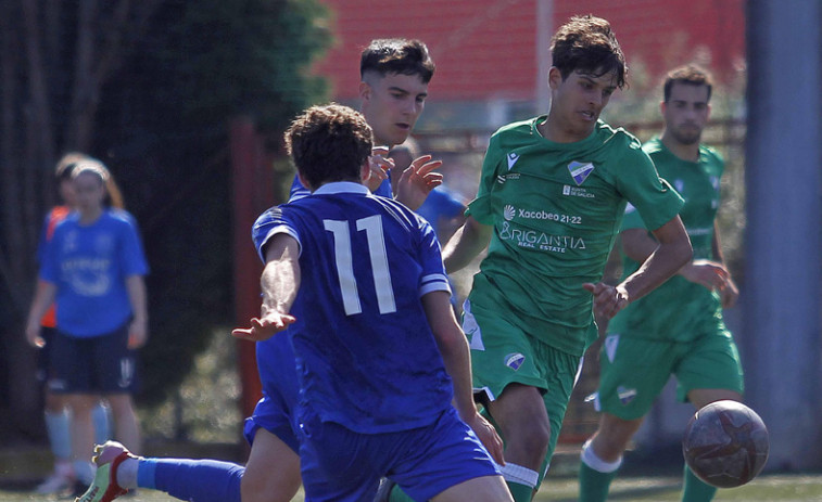 Miguel Gómez: “Es positivo un punto fuera ante un rival directo”