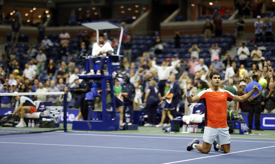 Alcaraz asalta las semifinales con una hazaña para la historia de Nueva York