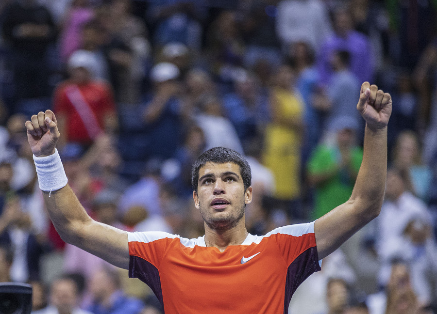 Alcaraz, a la final por la puerta grande