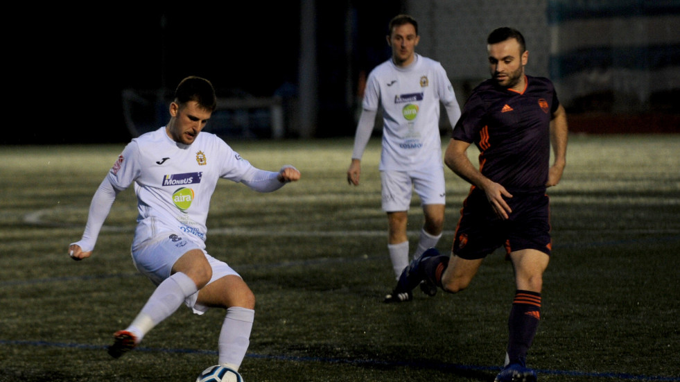 Ingredientes de partidazo en el estreno para Montañeros y San Tirso