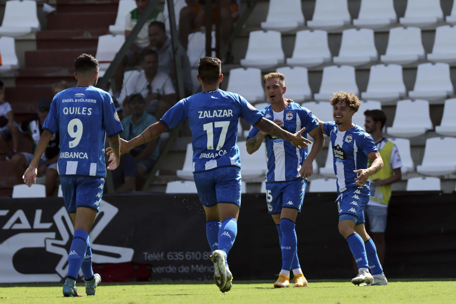 Raúl Carnero anotó su primera diana en el Deportivo