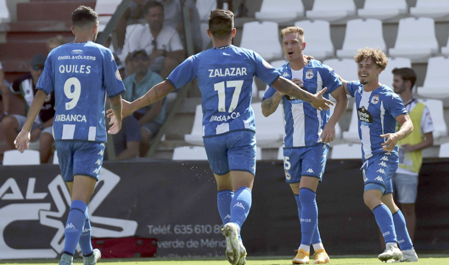 El entorno del club se rindió a la pegada de Raúl Carnero
