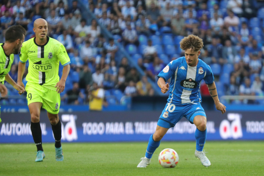 Mario Soriano se codea ya con los goleadores de la Primera Federación