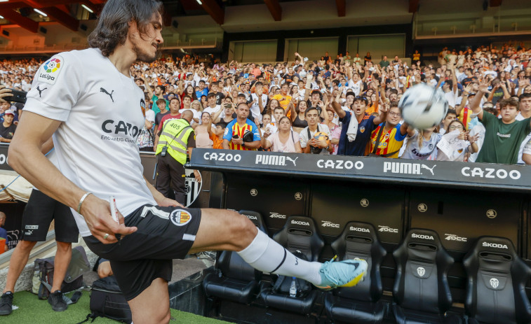 Posible debut de Cavani en la visita del Celta