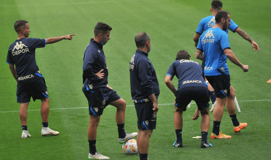 El Deportivo se adapta  al horario y a Riazor